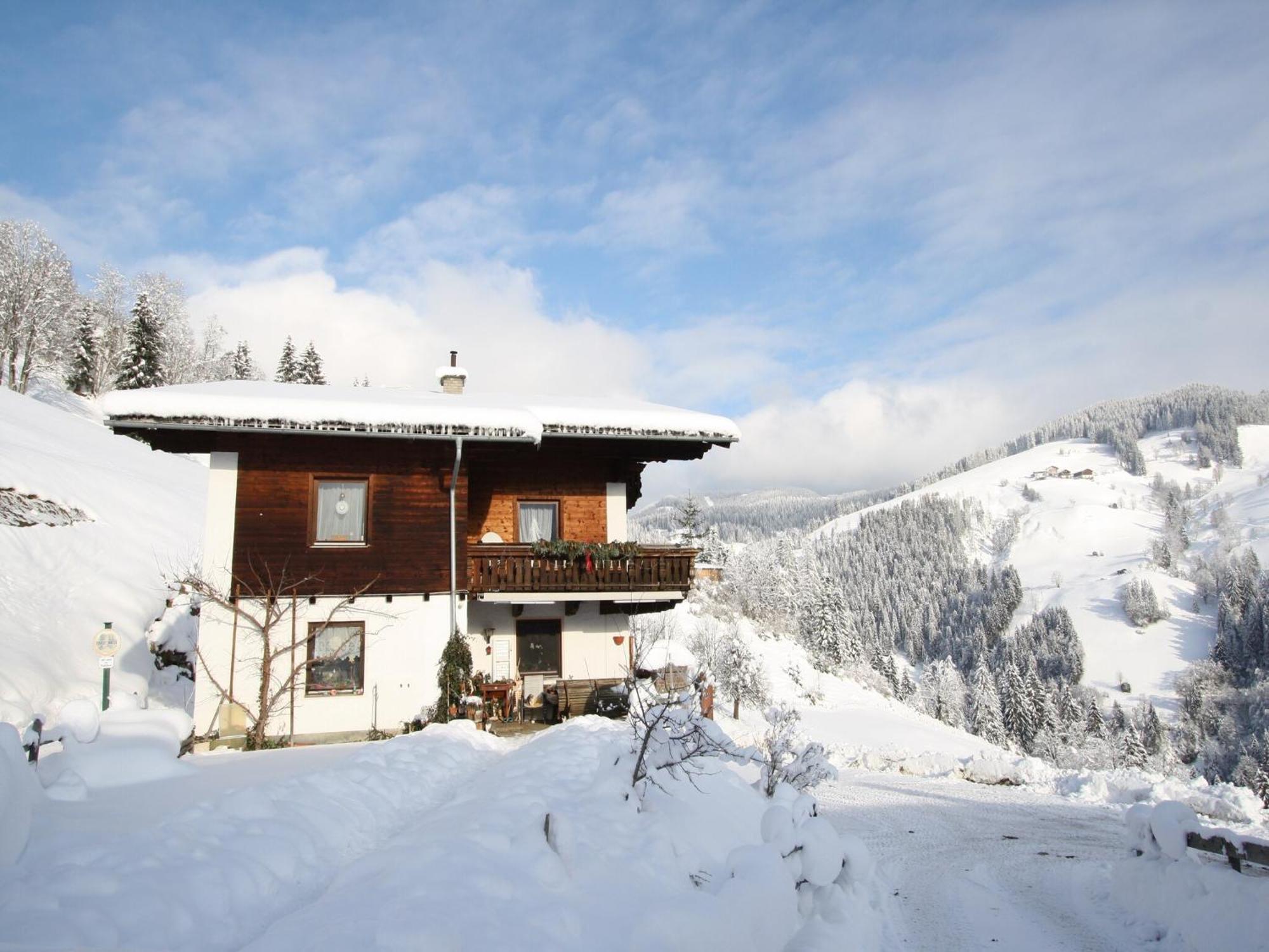 Apartment In Sankt Johann Im Pongau Near Ski Area 바그라인 외부 사진